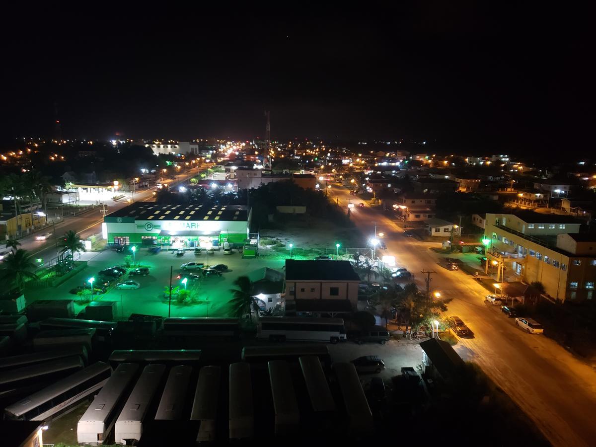 Golden Tree Hotel Belize City Extérieur photo